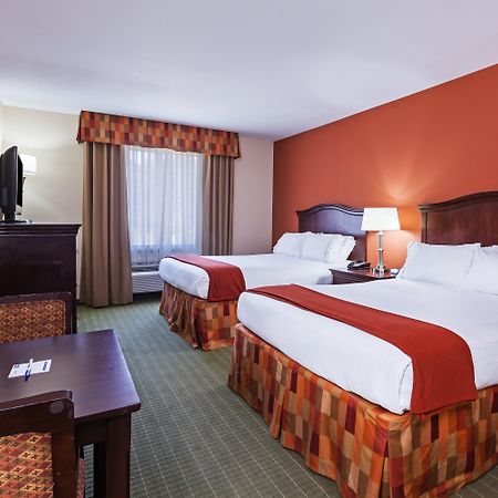 Holiday Inn Express Hotel & Suites Henderson - Traffic Star By Ihg Bagian luar foto