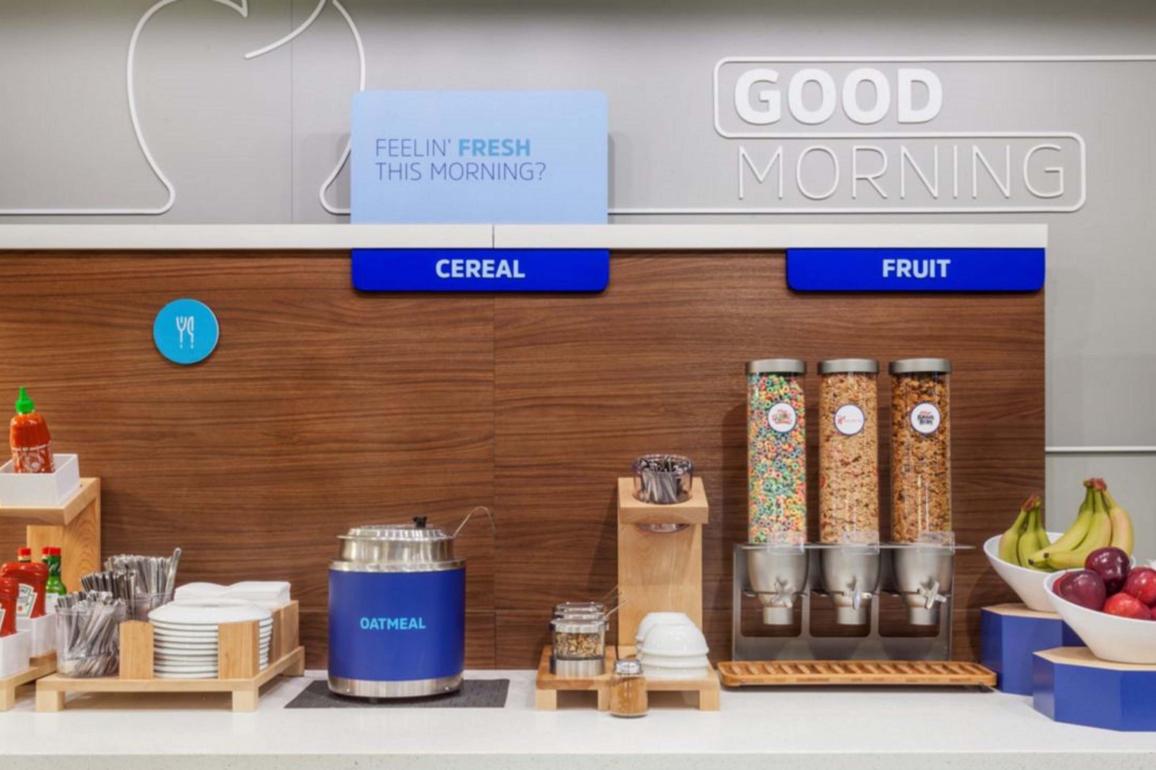 Holiday Inn Express Hotel & Suites Henderson - Traffic Star By Ihg Bagian luar foto