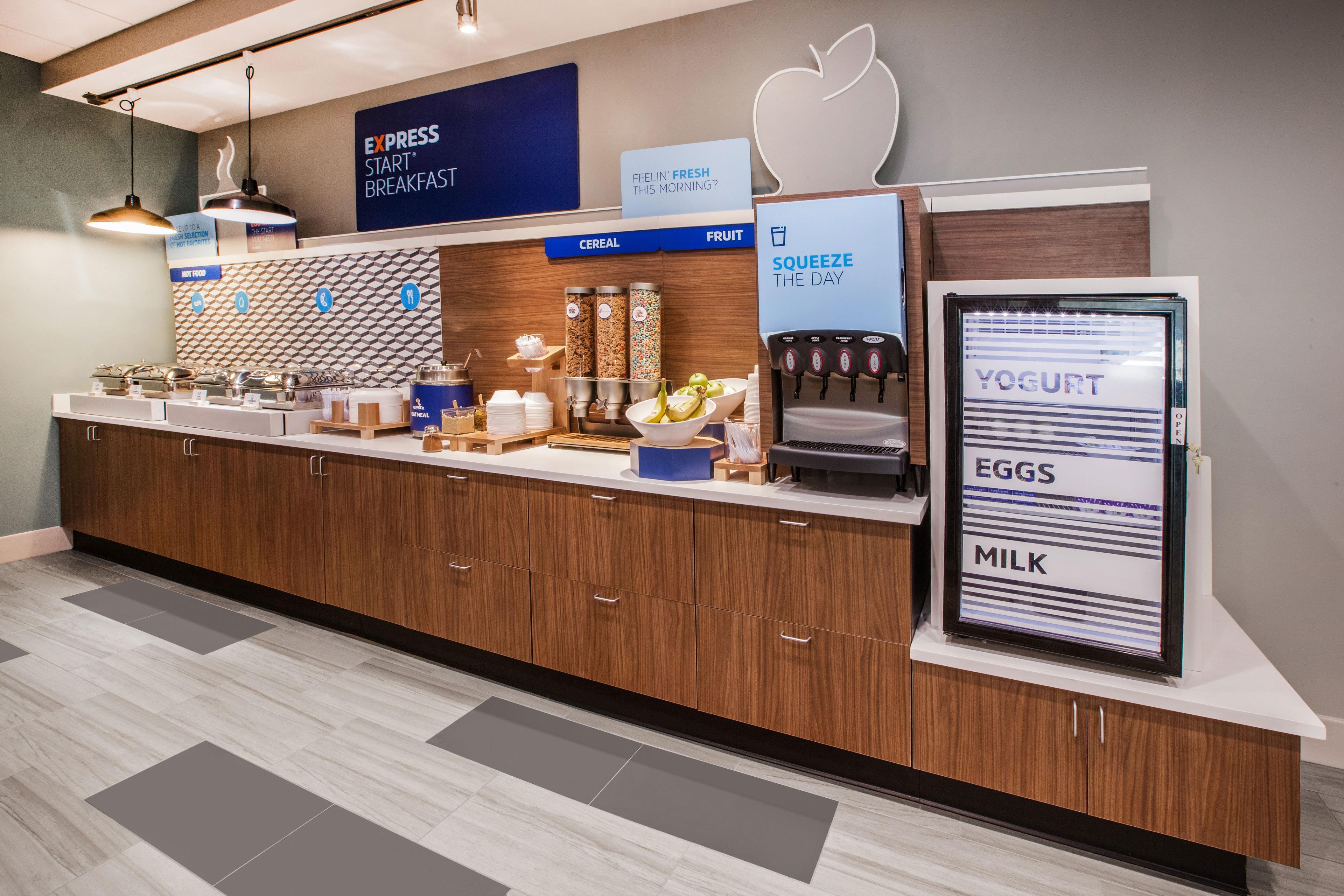 Holiday Inn Express Hotel & Suites Henderson - Traffic Star By Ihg Bagian luar foto