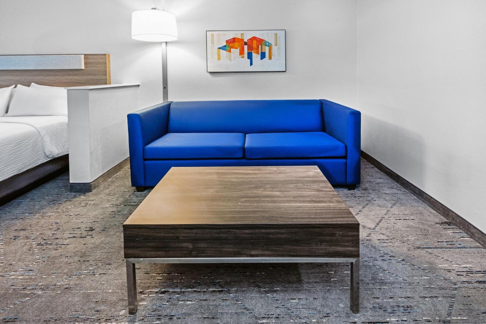 Holiday Inn Express Hotel & Suites Henderson - Traffic Star By Ihg Bagian luar foto